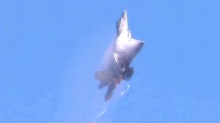 F22 Raptor Defies Gravity  Amazing Maneuvers [upl. by Llerdna]