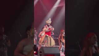 Eloko oyo dance  Fally Ipupa à l’ AccorHotels Arena [upl. by Ecal]