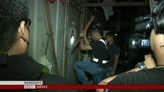 MALAYSIA RAIDS 10000 POLICEMEN IN SEARCH OF ILLEGAL WORKERS  BBC NEWS [upl. by Boggers426]