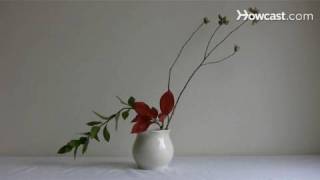 How to Learn the Basics of Ikebana [upl. by Rosane284]